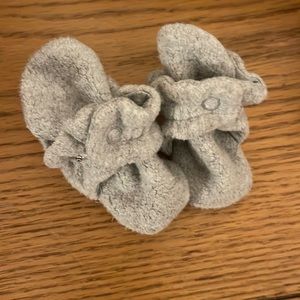 Zutano baby booties